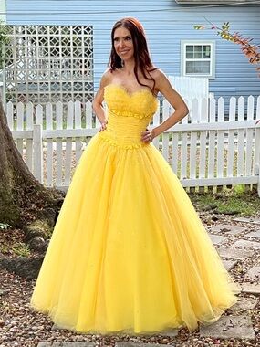 Mori Lee Beaded Prom Dress Yellow Sweetheart Corset Tulle Ball Gown Size 1/2